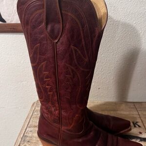 Tony Lama Tan Leather Cowboy Boots
